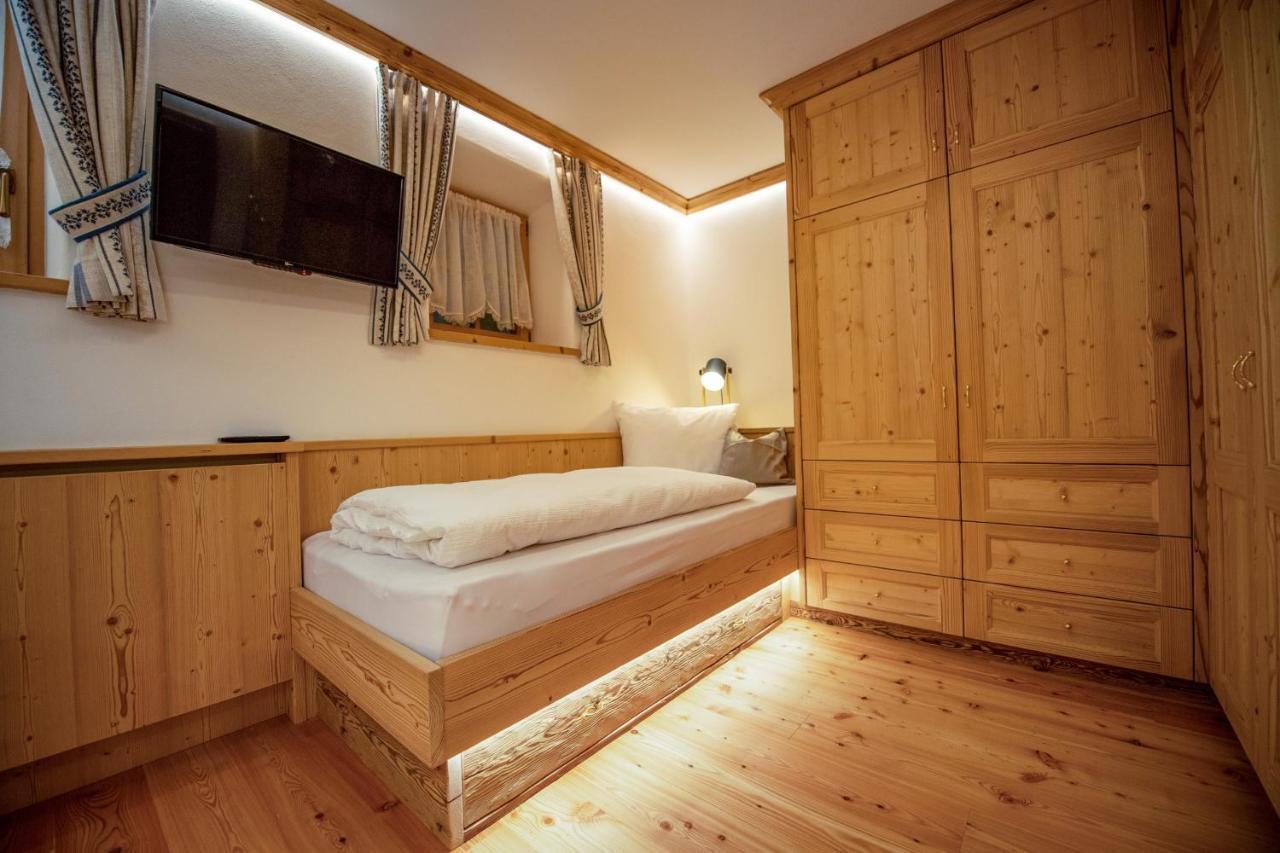 אורטיסיי Apartments Berna מראה חיצוני תמונה